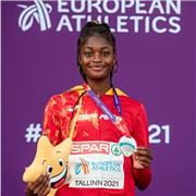 Profesora de refuerzo a niños de todas las edades